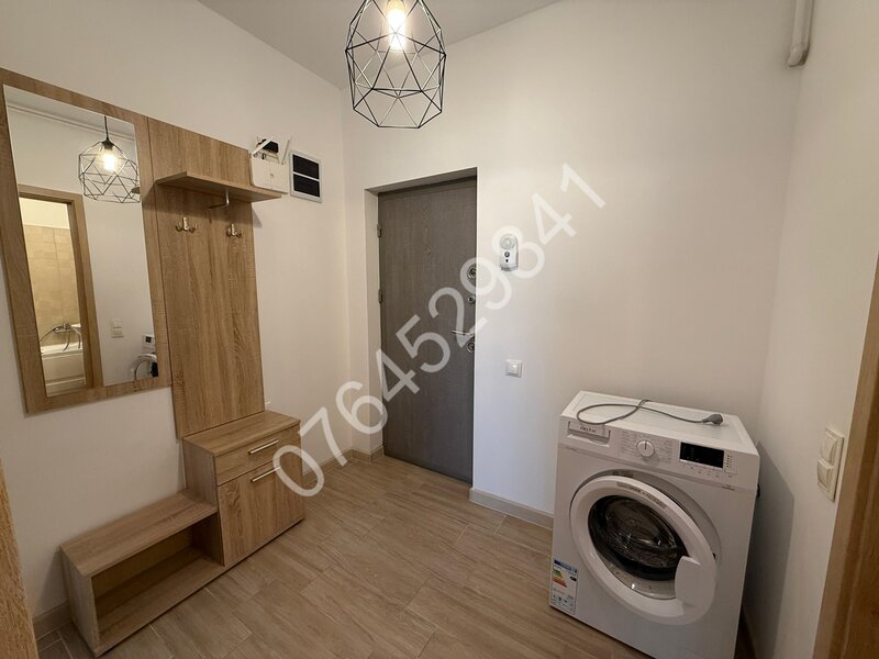 Rotar Park 2, bloc 2021, Militari zona Metro, Mc Donald's, 10 min. metrou